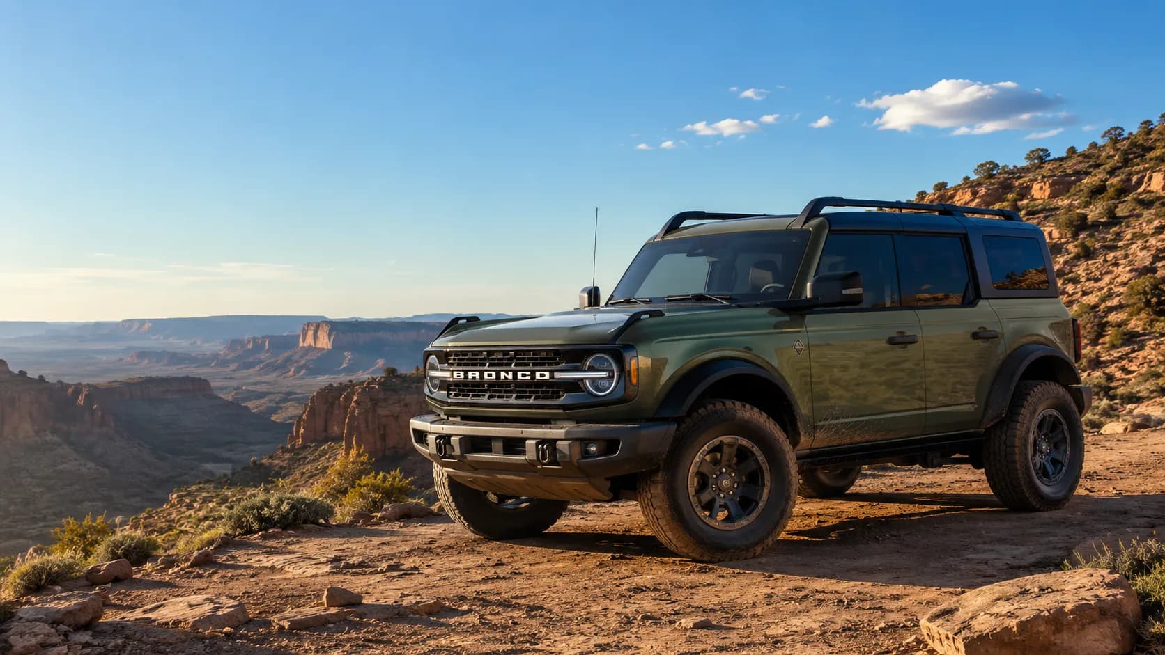 2026 Ford Bronco 4-door in Iconic Silver front three-quarter view