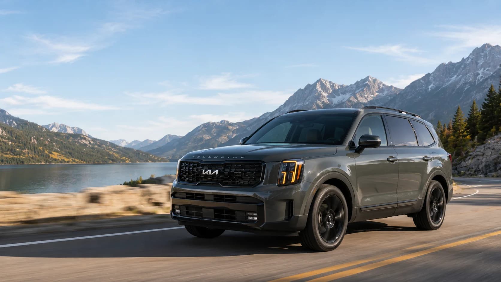 2027 Kia Telluride in three-quarter front view